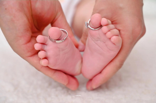 新疆7个月孕妇肚子疼